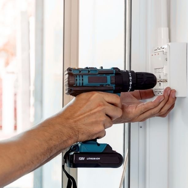 Outlet Installation In Dubai